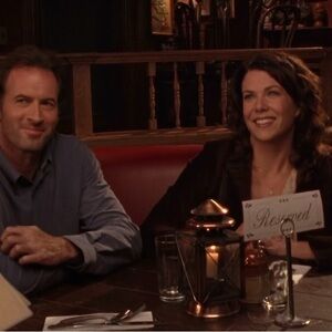 Chic Velvet Blazer ASO Gilmore Girls